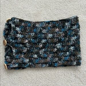 Chunky Knit Scarf with Button Details